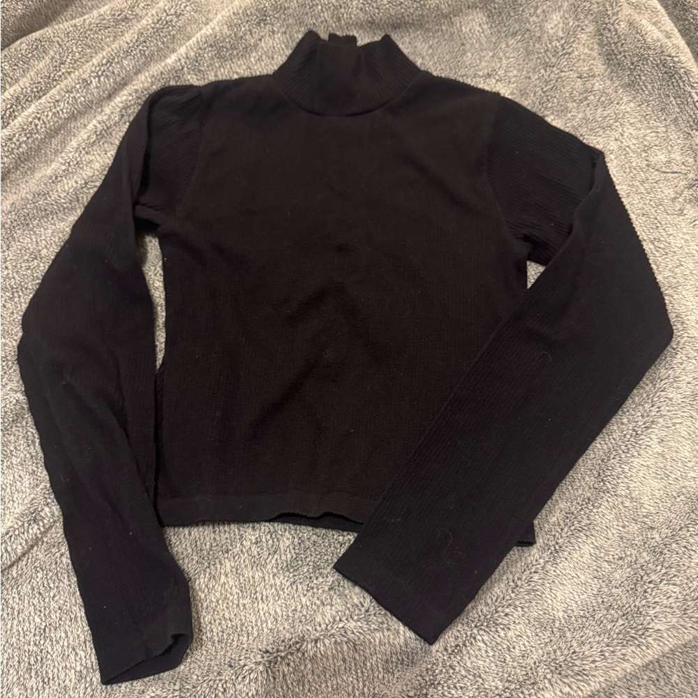 Zara cropped black turtleneck long sleeve